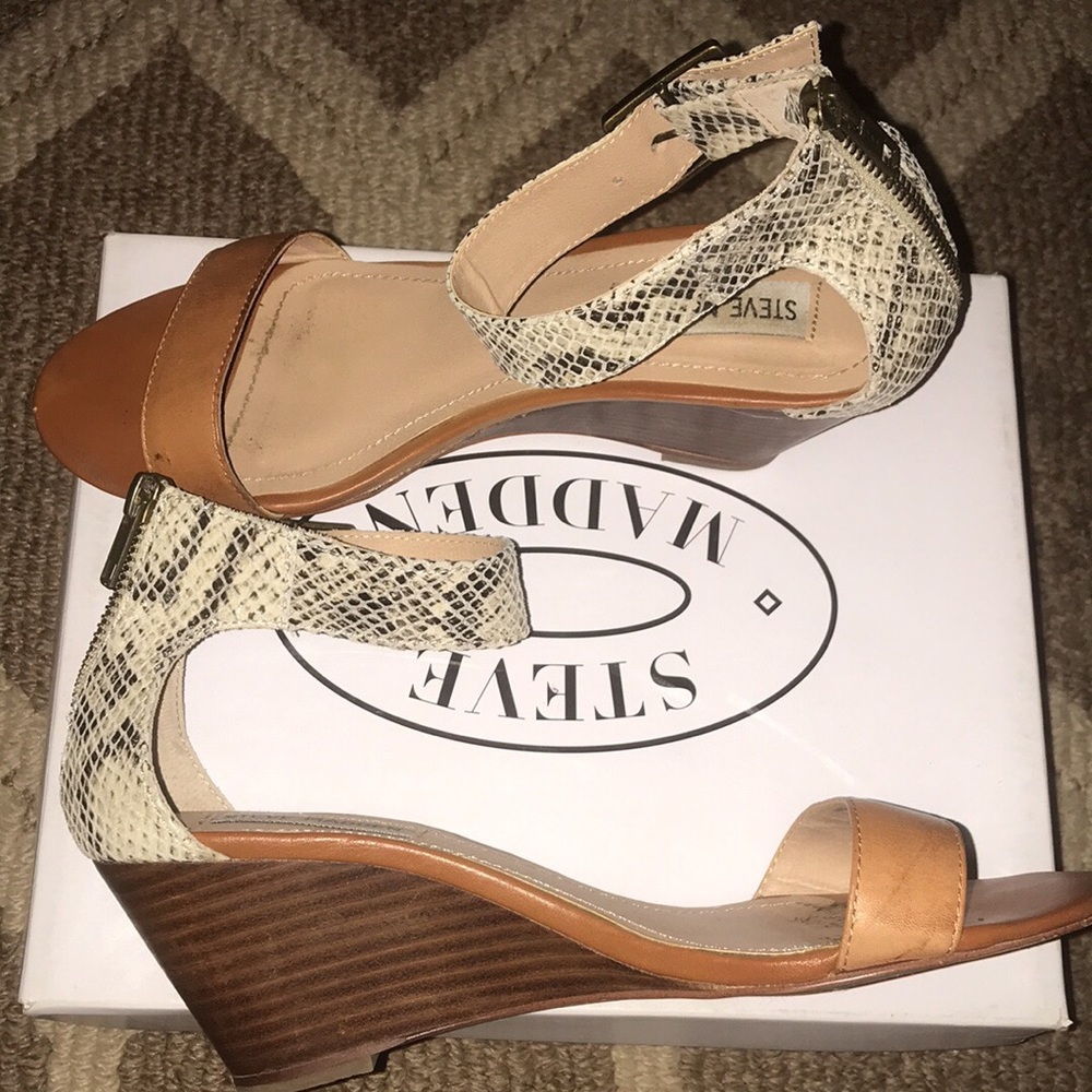 Steve Madden Snakeskin Wedges